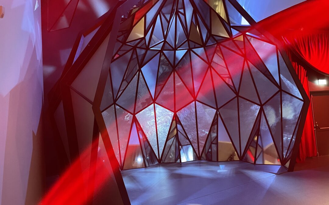 Alkohol w biznesie i w pracy: dlaczego „grzecznościowa” butelka szkodzi